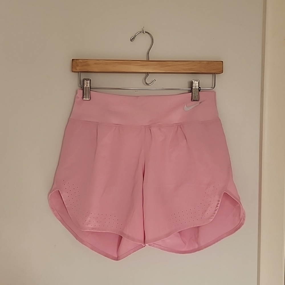 Nike running short woman